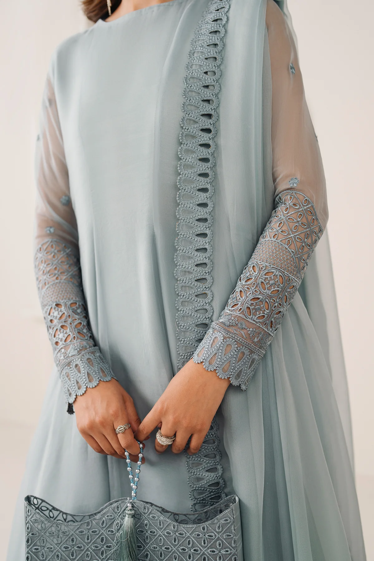 EMBROIDERED CHIFFON DUPATTA 67 - Image 3