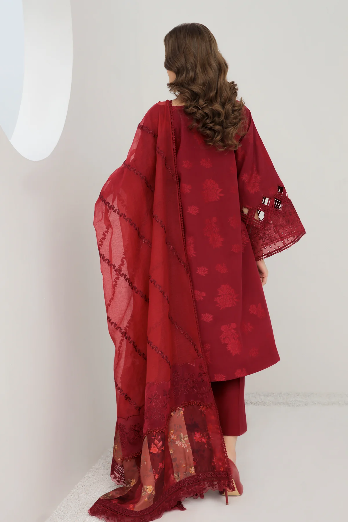 EMBROIDERED JACQUARD LAWN SF-300 - Image 2