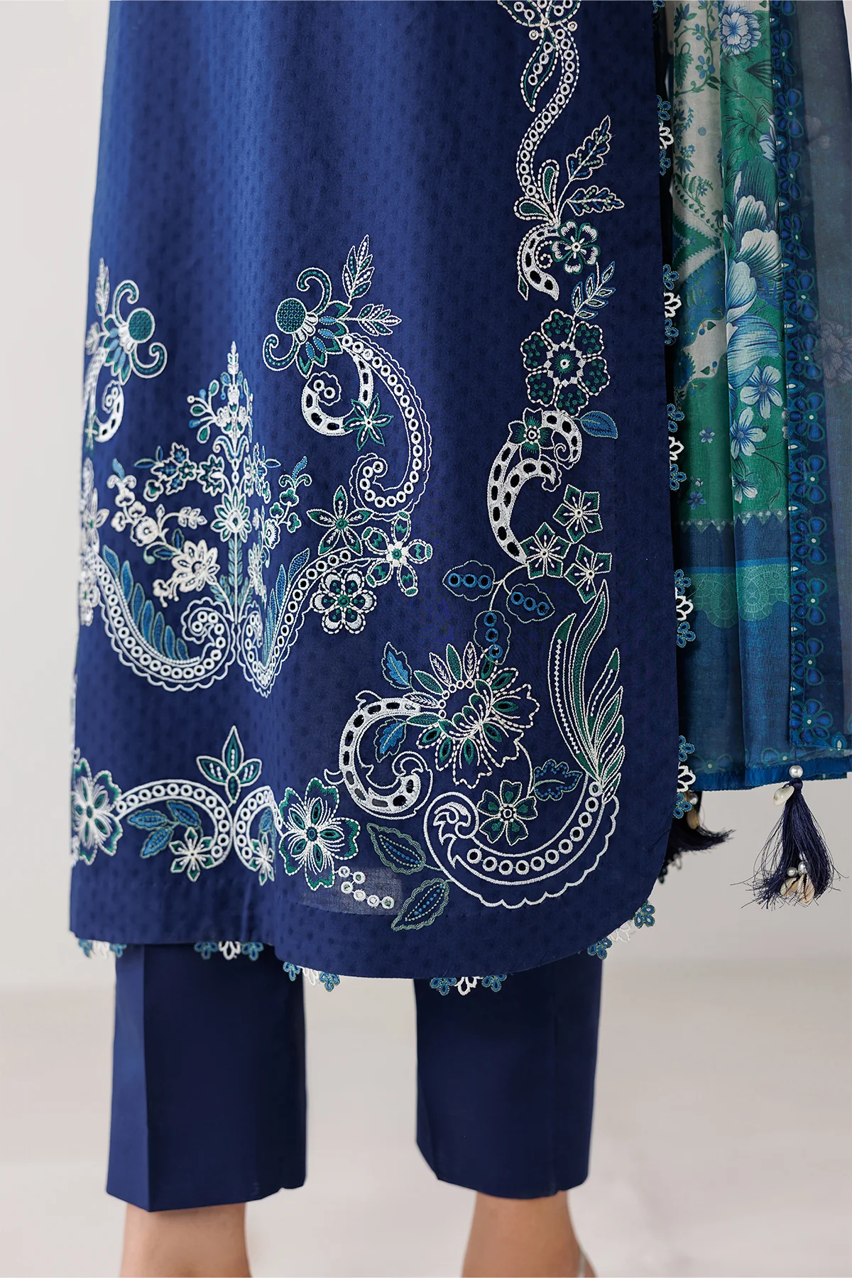 EMBROIDERED JACQUARD PR-1251 - Image 4