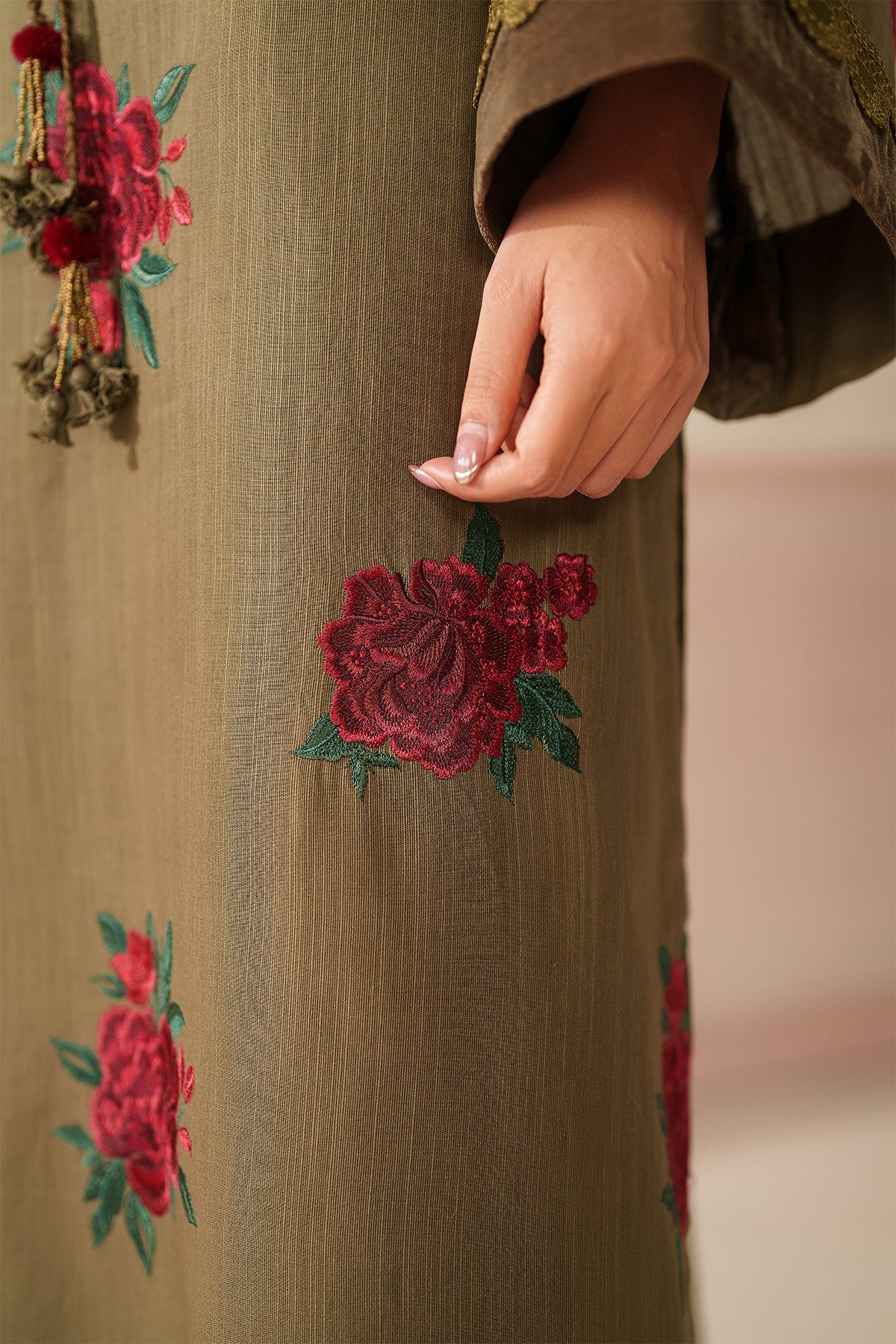 EMBROIDERED KHADDAR PR-1236 - Image 4