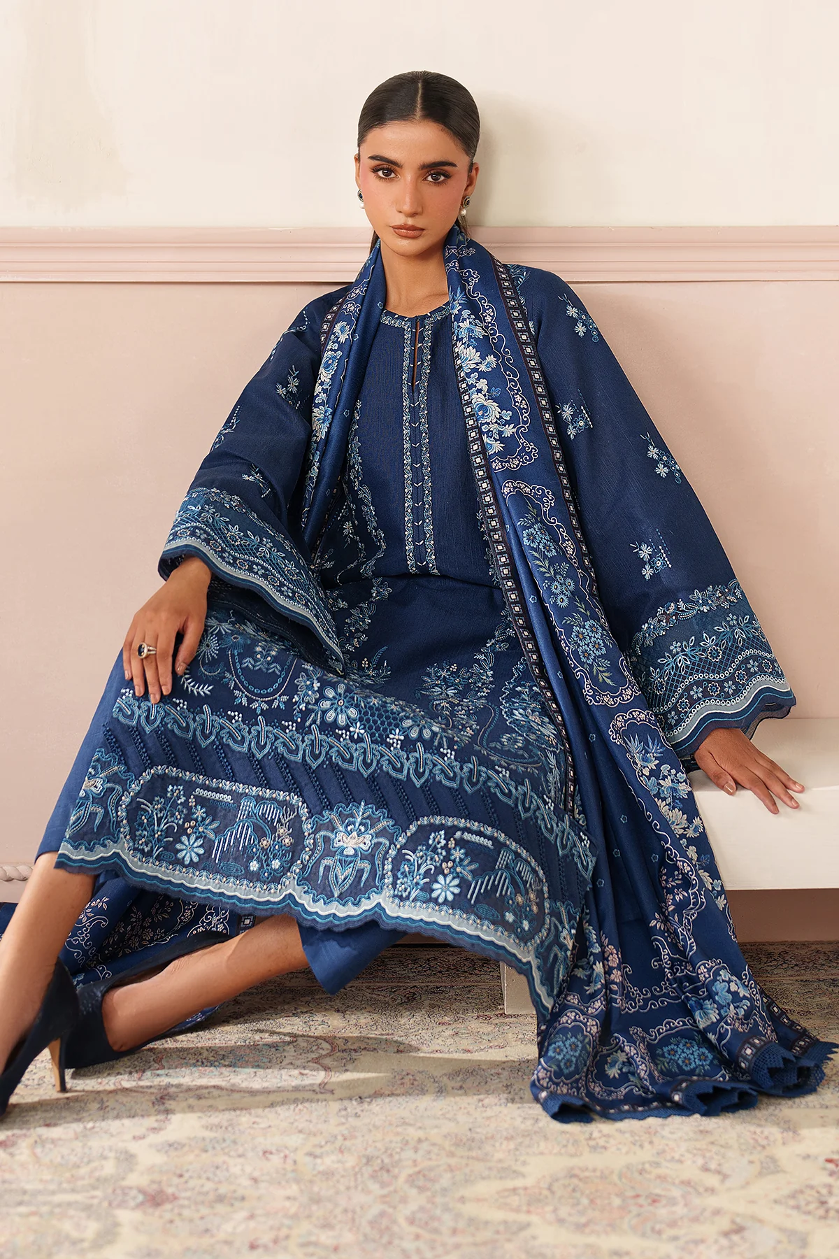EMBROIDERED KHADDAR UF-4352 - Image 8