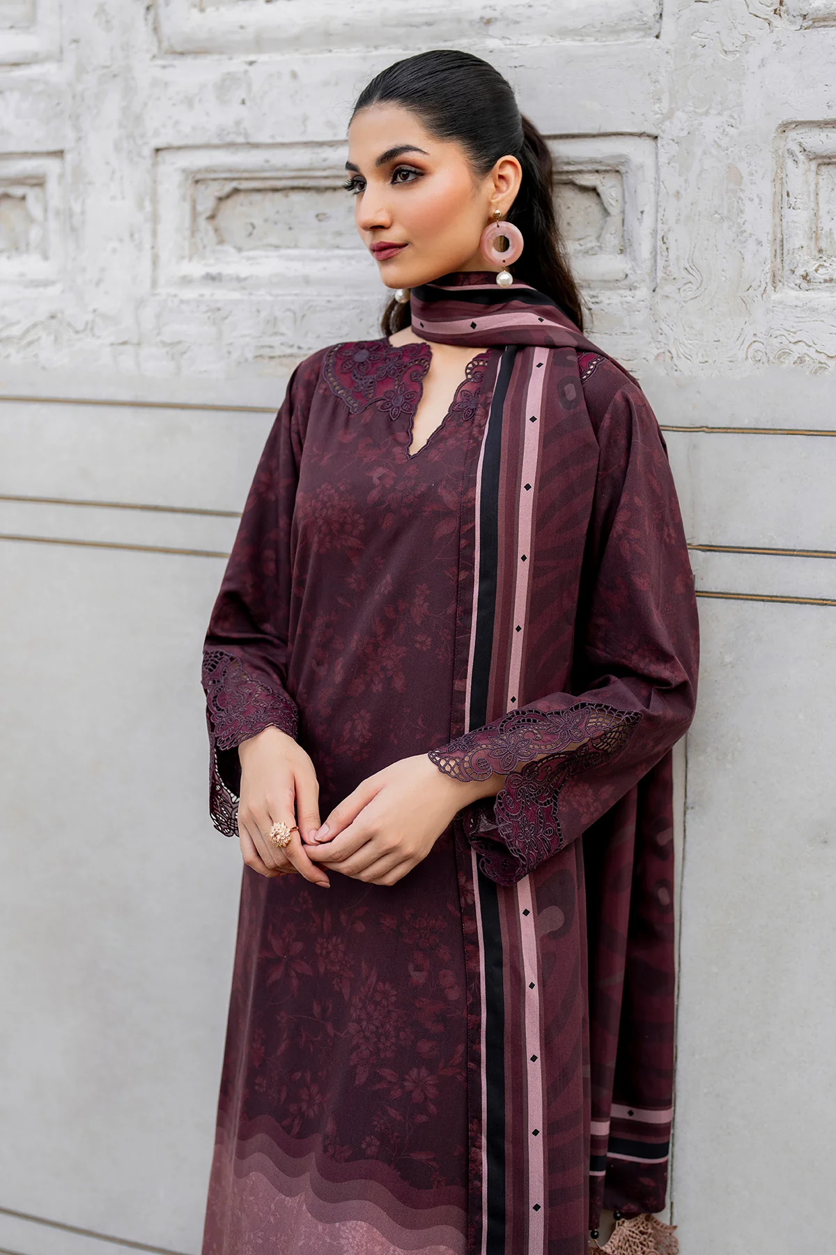 EMBROIDERED KHADDAR UF-721 - Image 4