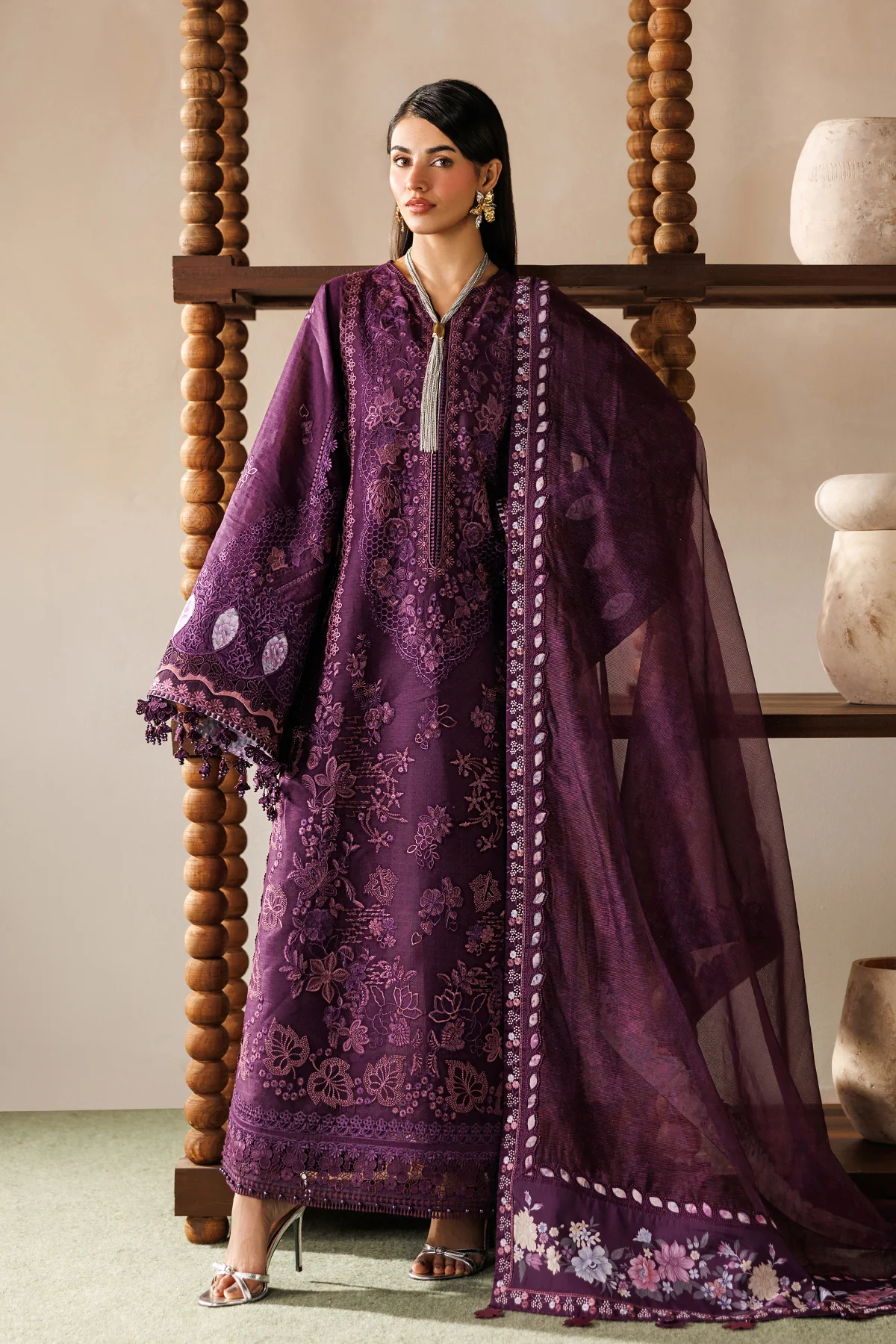 EMBROIDERED LAWN EL26-D02 UNSTITCHED - Image 9