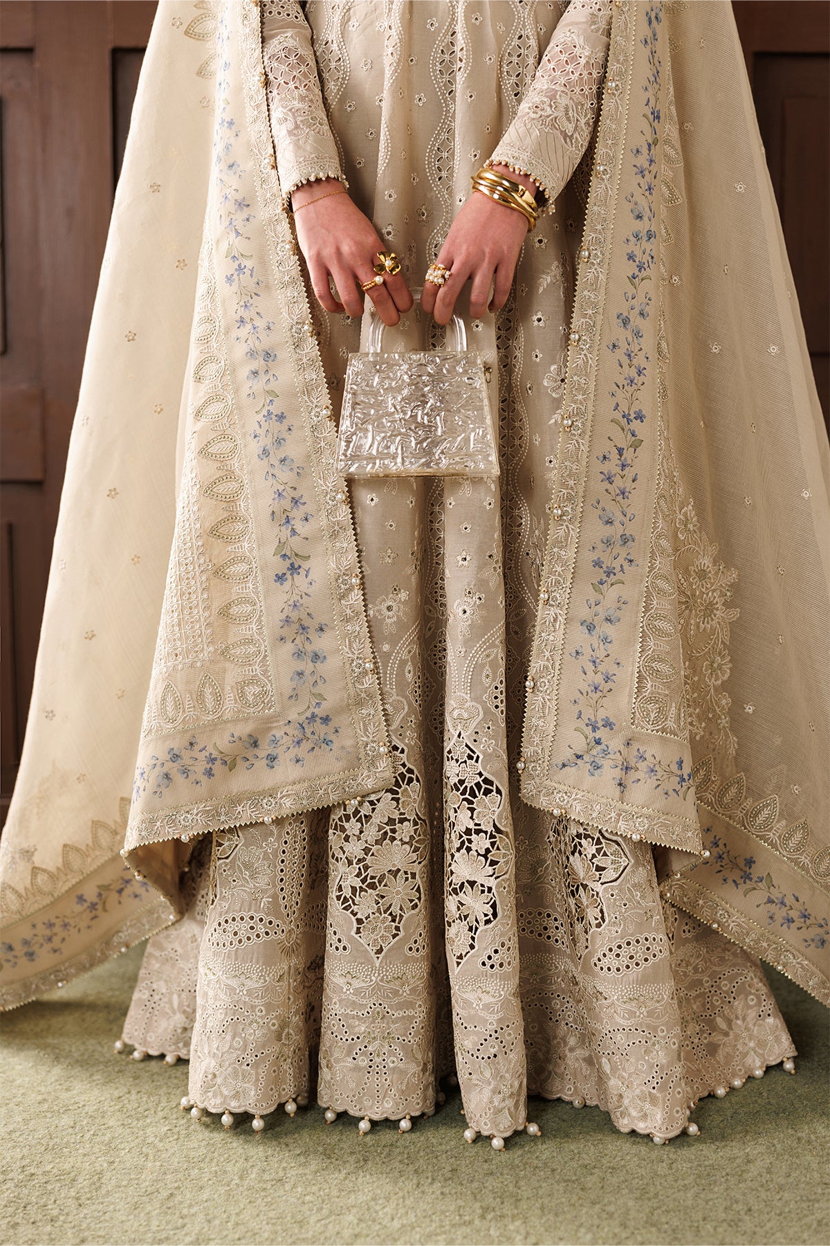 EMBROIDERED LAWN EL26-D03 STITCHED - Image 4