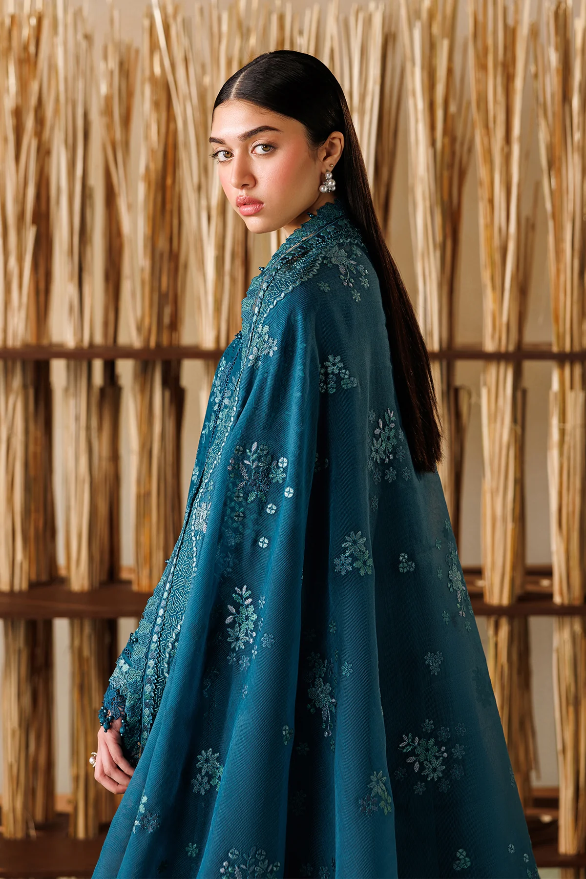 EMBROIDERED LAWN EL26-D04 UNSTITCHED - Image 8