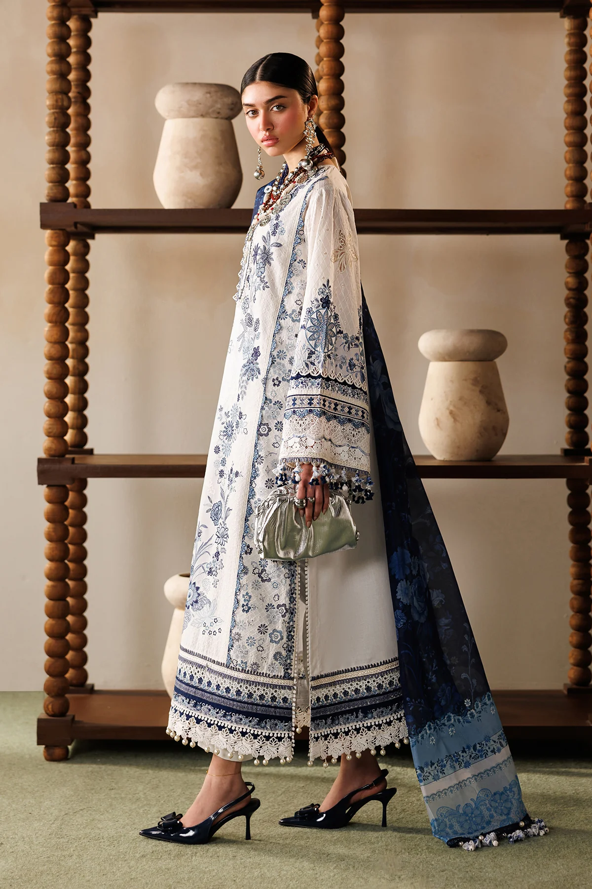 EMBROIDERED LAWN EL26-D06 STITCHED - Image 10