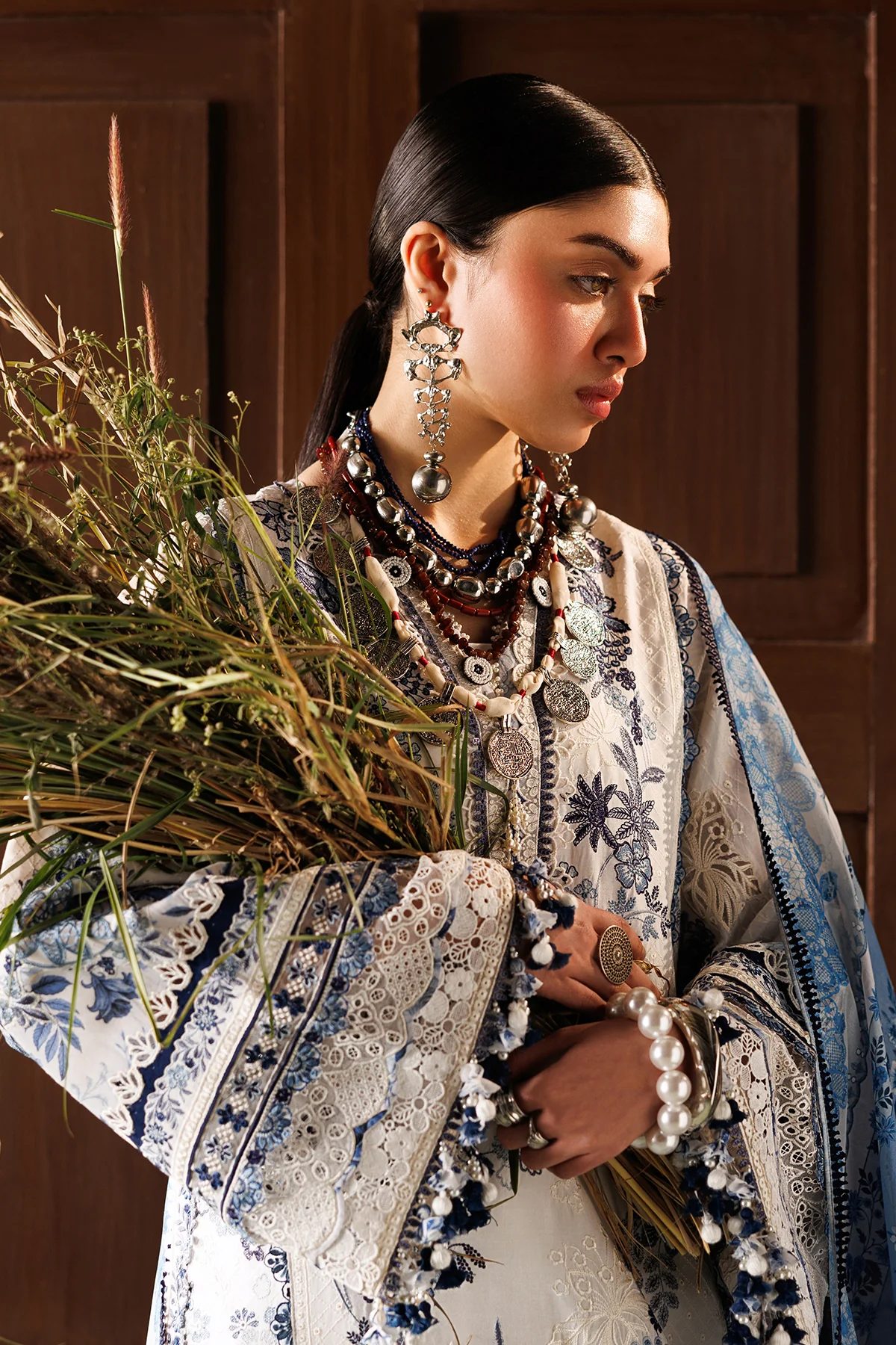 EMBROIDERED LAWN EL26-D06 STITCHED - Image 8