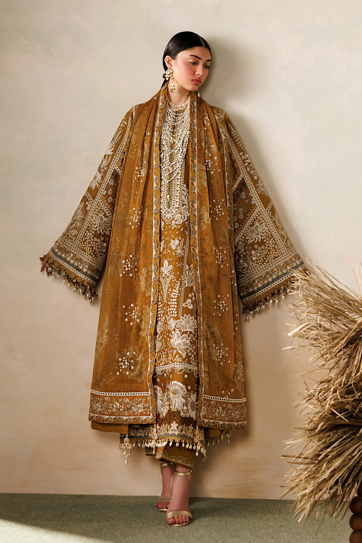 EMBROIDERED LAWN EL26-D07 STITCHED - Image 12