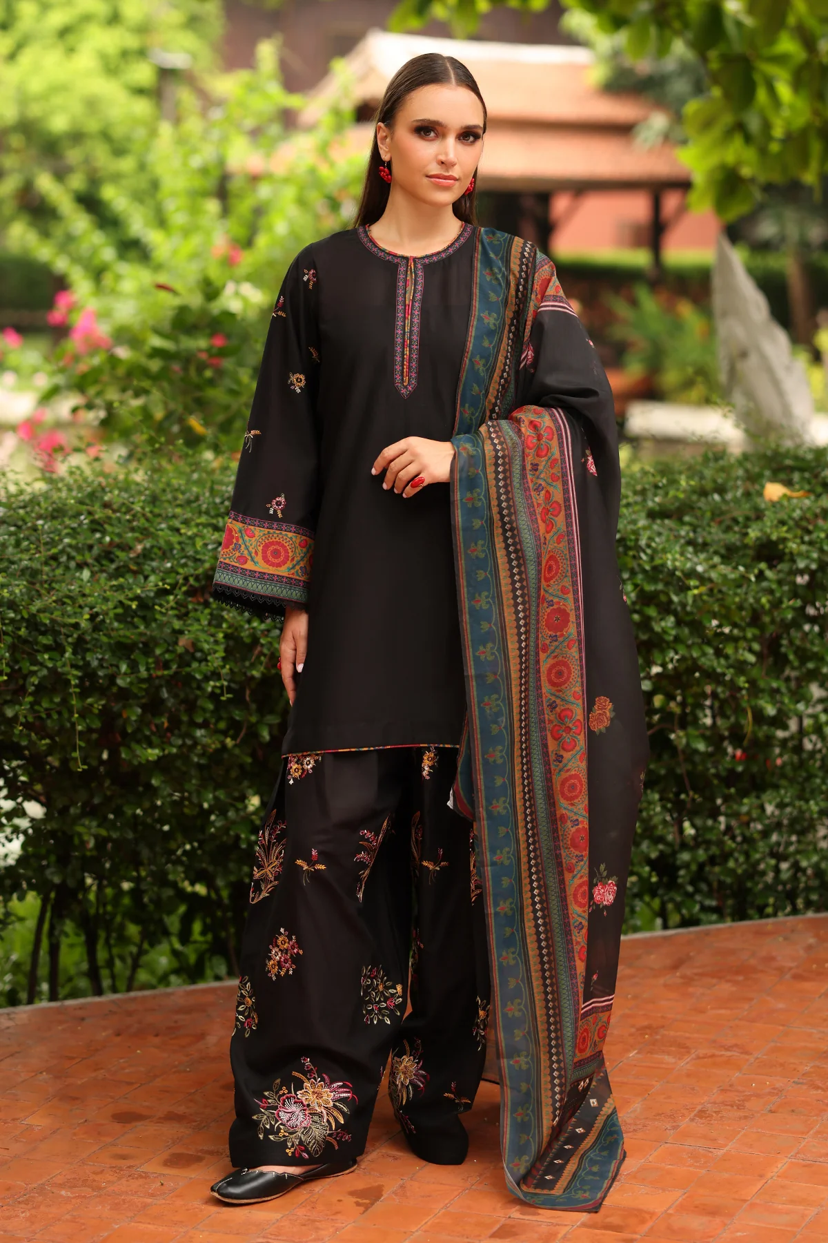EMBROIDERED LAWN PR-1169