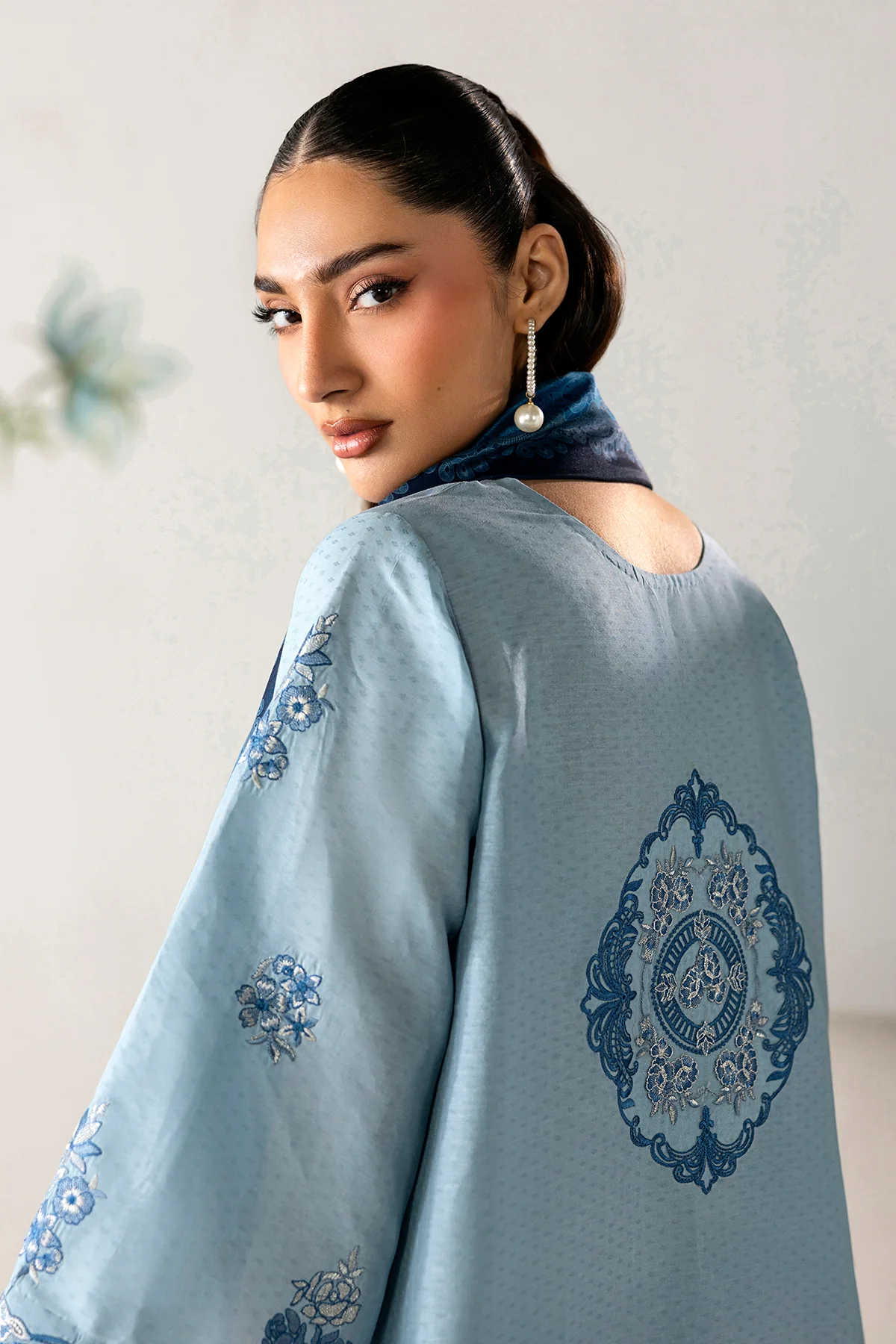 EMBROIDERED LAWN PR-1255 - Image 4