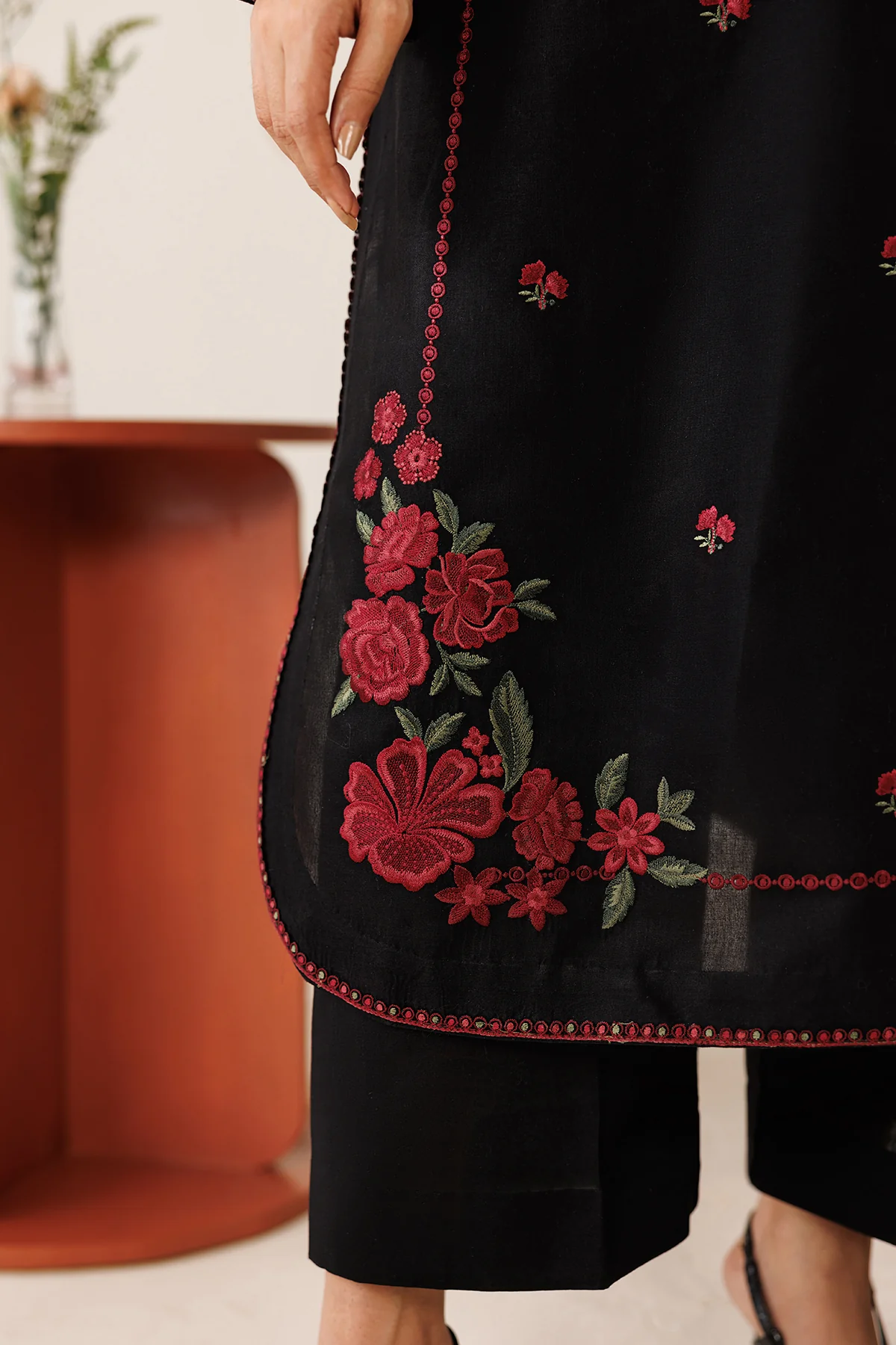 EMBROIDERED LAWN PR-1271 - Image 4