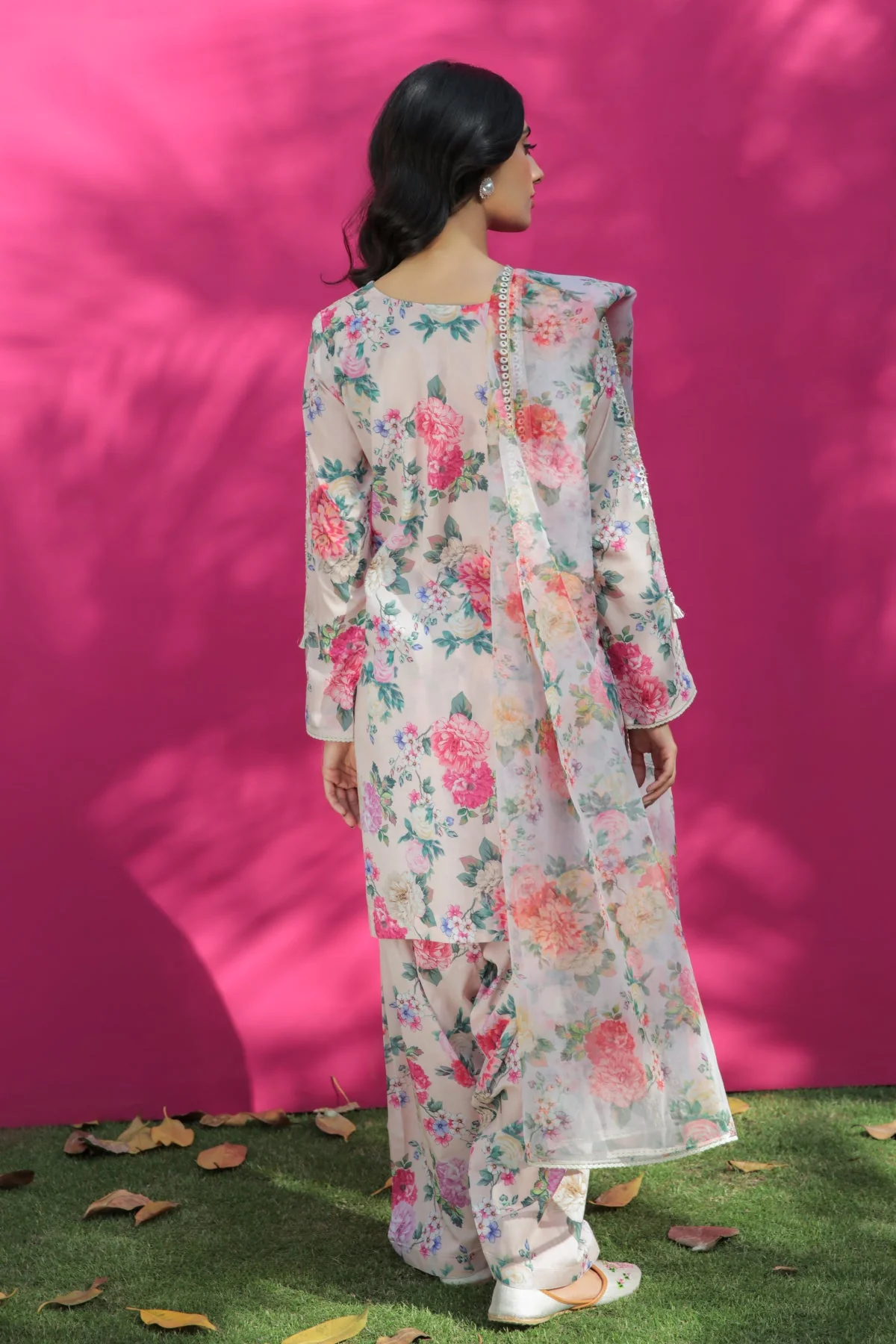 EMBROIDERED LAWN SF-191 - Image 2