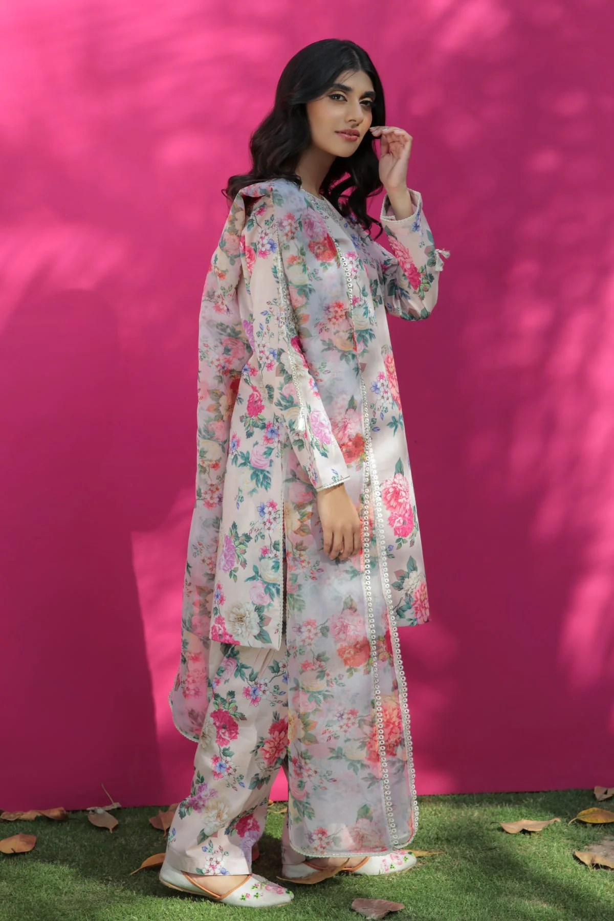 EMBROIDERED LAWN SF-191 - Image 4