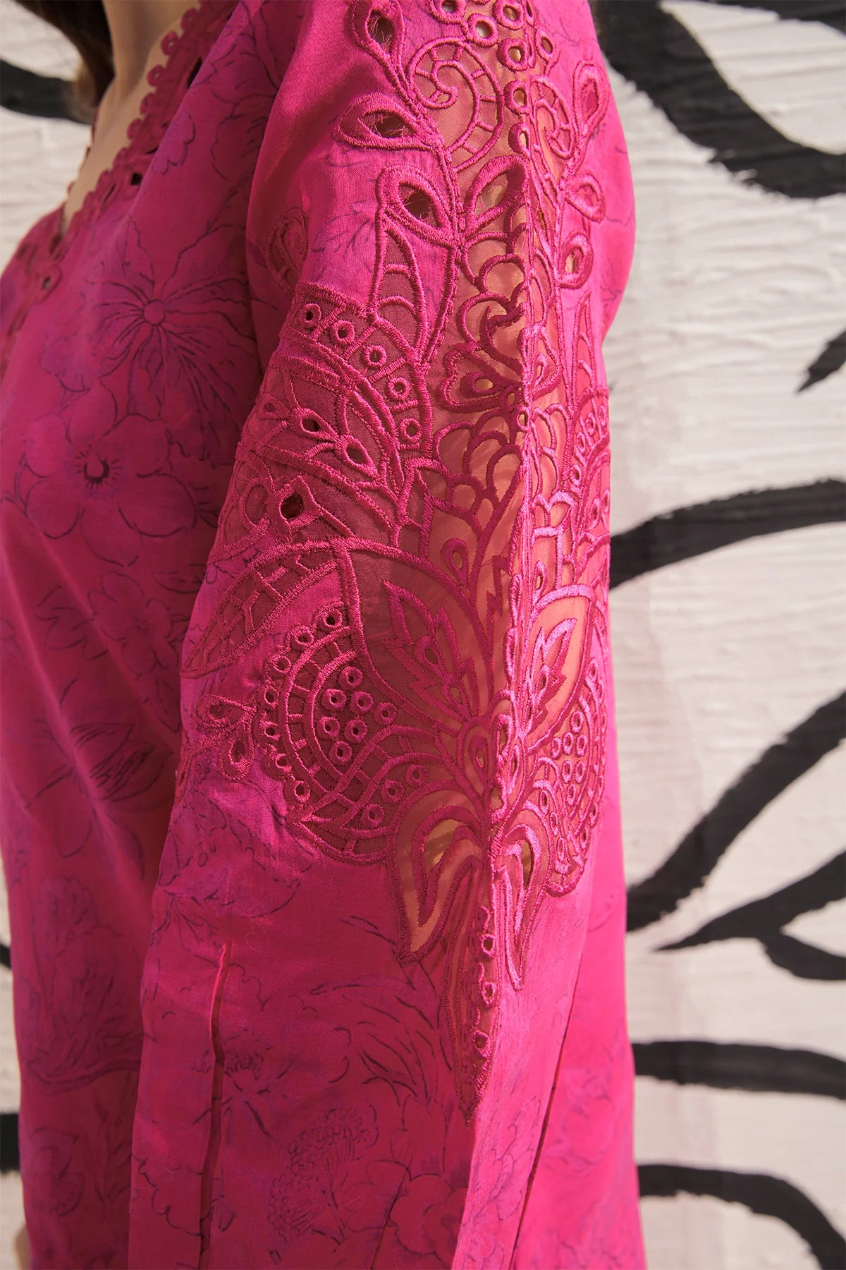 EMBROIDERED LAWN SF-308 - Image 4