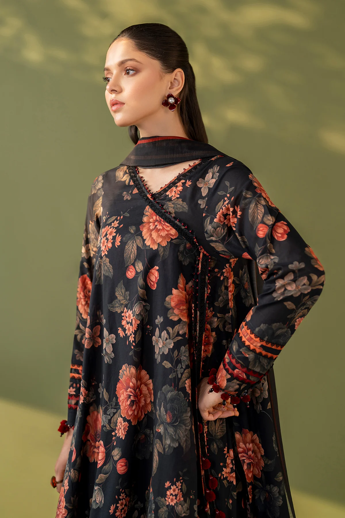 EMBROIDERED LAWN UF-4172 - Image 4