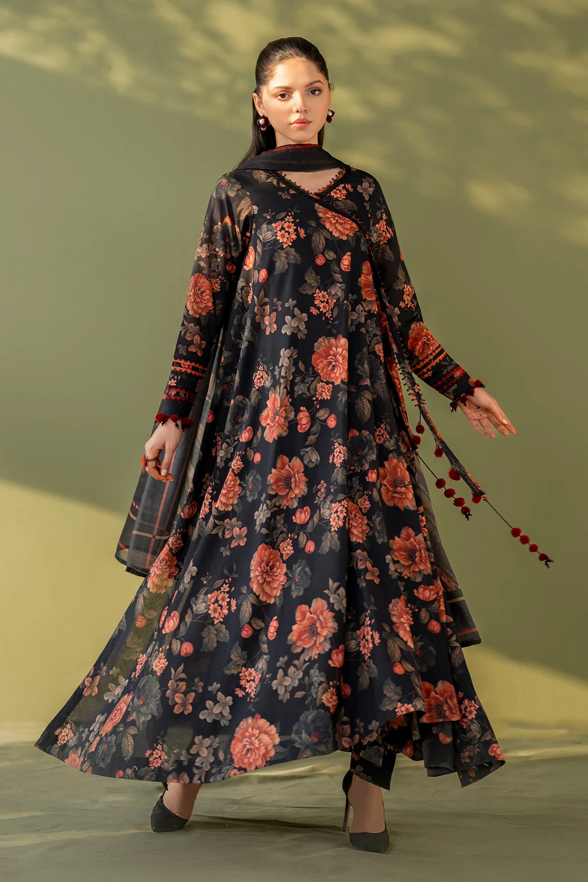 EMBROIDERED LAWN UF-4172 - Image 5