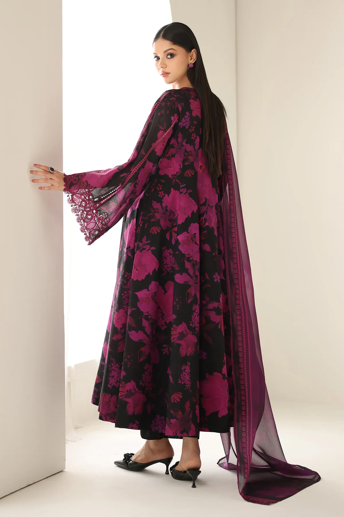 EMBROIDERED LAWN SF-4174 - Image 2