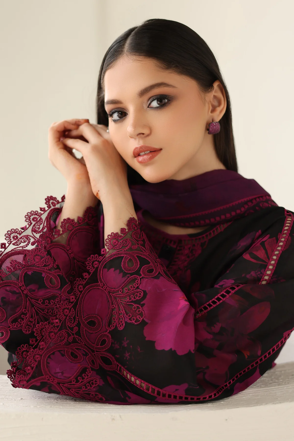 EMBROIDERED LAWN SF-4174 - Image 3