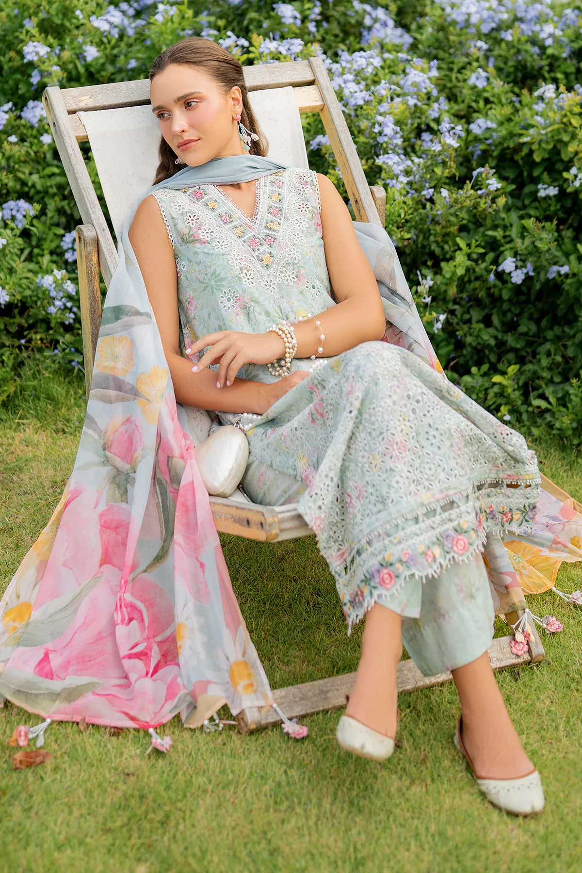 EMBROIDERED LAWN SF-4217 - Image 6