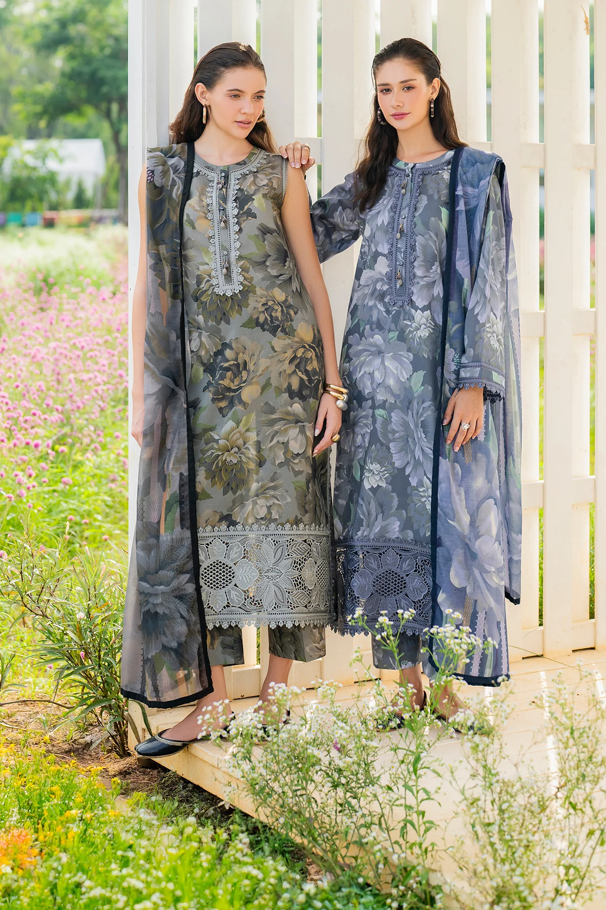 EMBROIDERED LAWN SF-4218 - Image 10