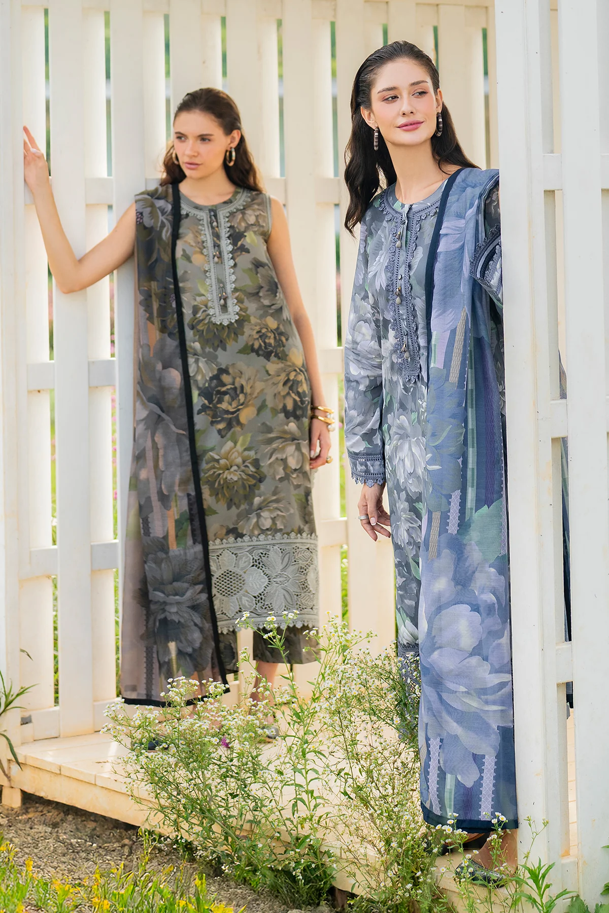 EMBROIDERED LAWN SF-4218 - Image 9