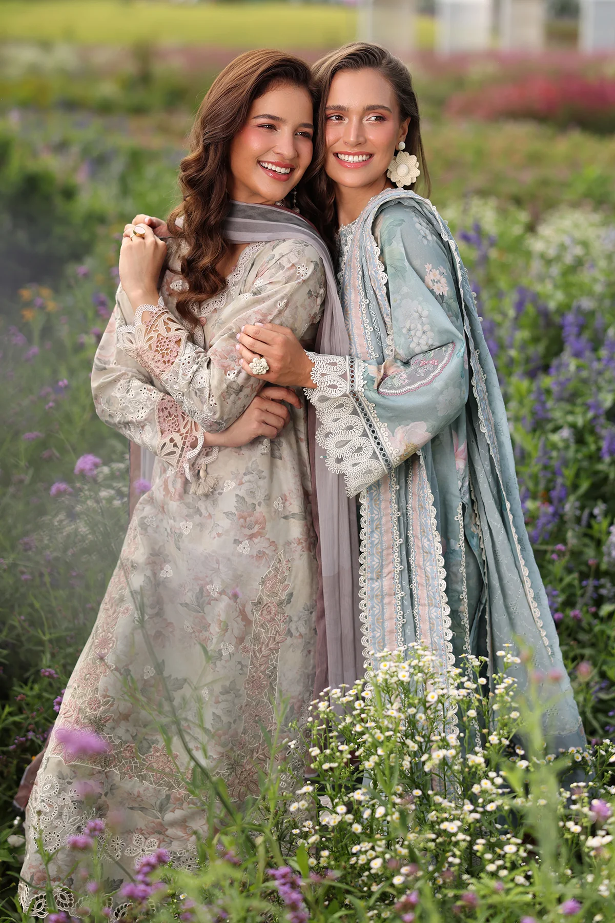 EMBROIDERED LAWN SF-4224 - Image 6