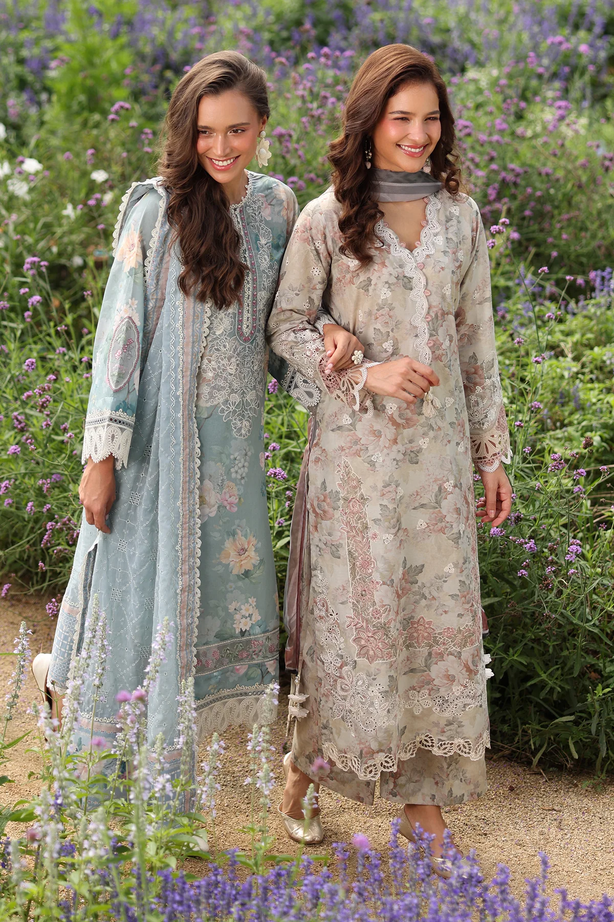 EMBROIDERED LAWN SF-4224 - Image 7