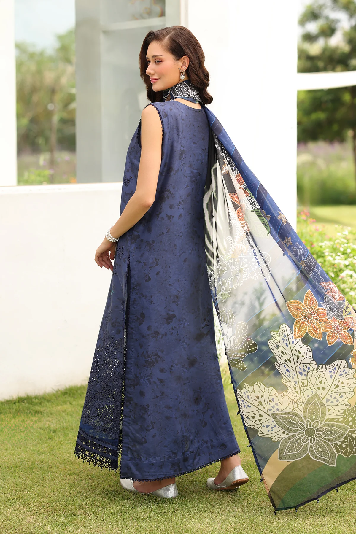 EMBROIDERED LAWN SF-4227 - Image 2
