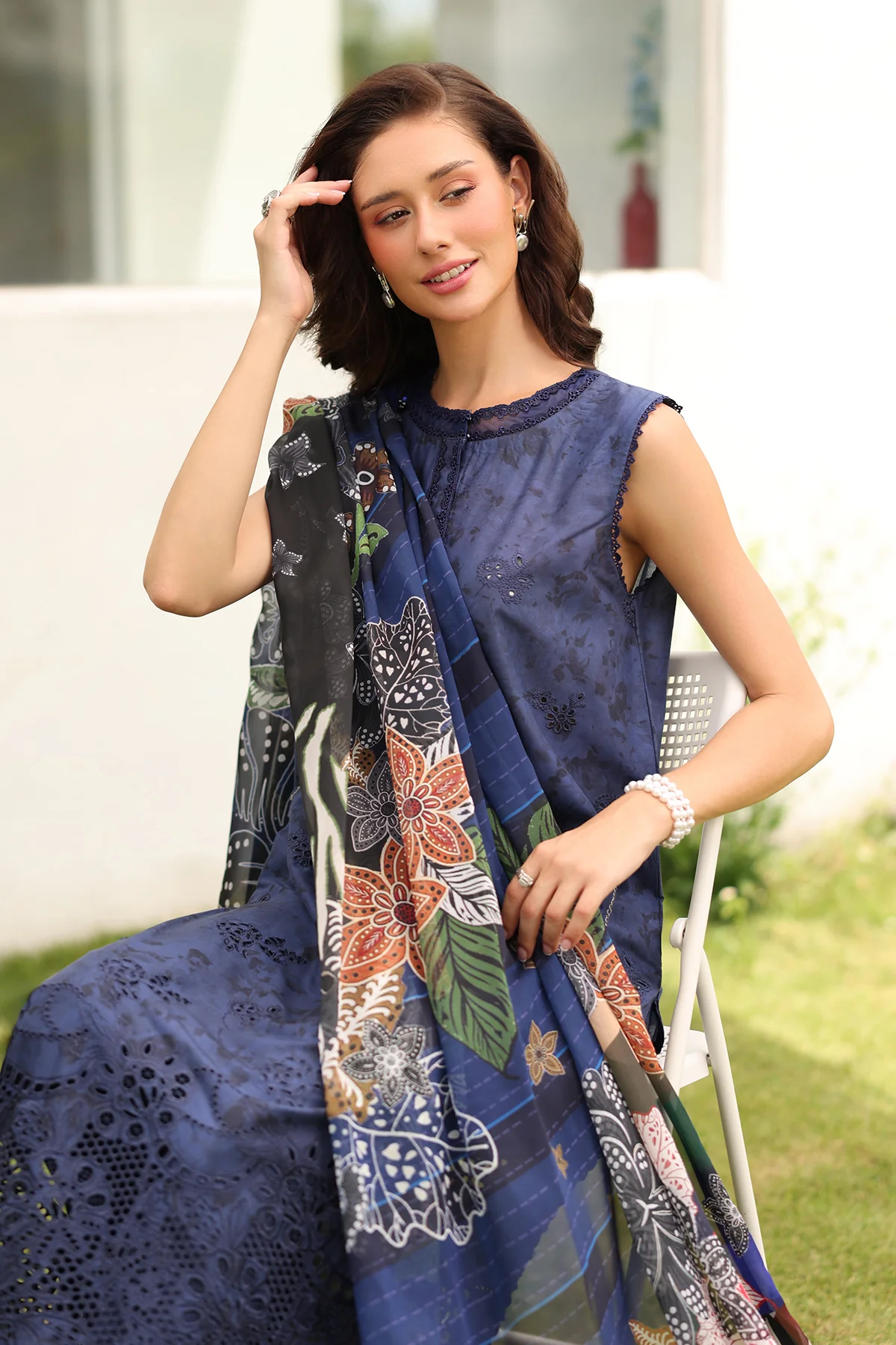 EMBROIDERED LAWN SF-4227 - Image 5