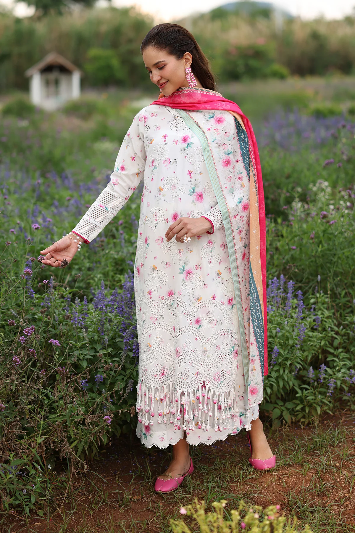 EMBROIDERED LAWN SF-4237 - Image 2