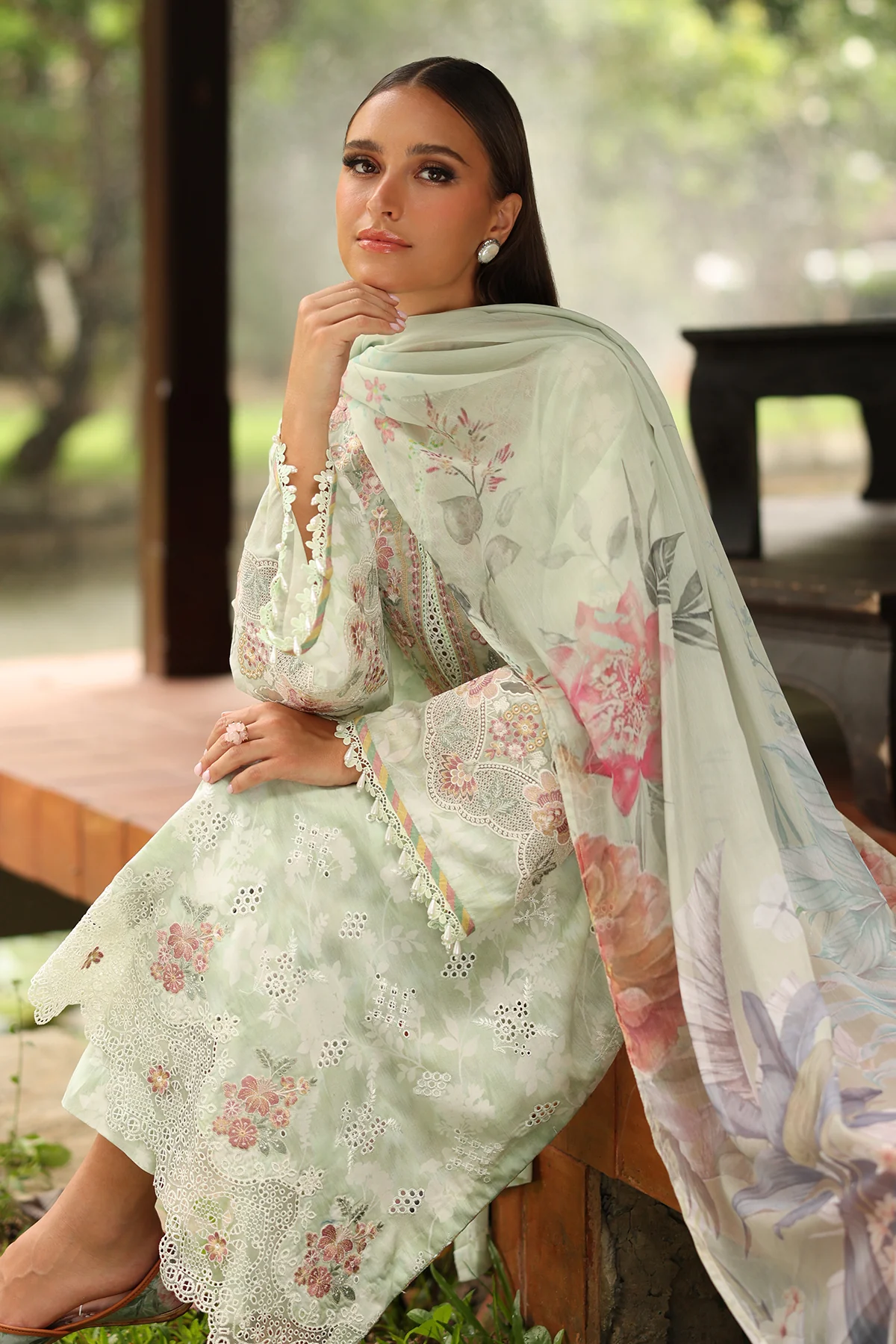 EMBROIDERED LAWN SF-4249 - Image 6
