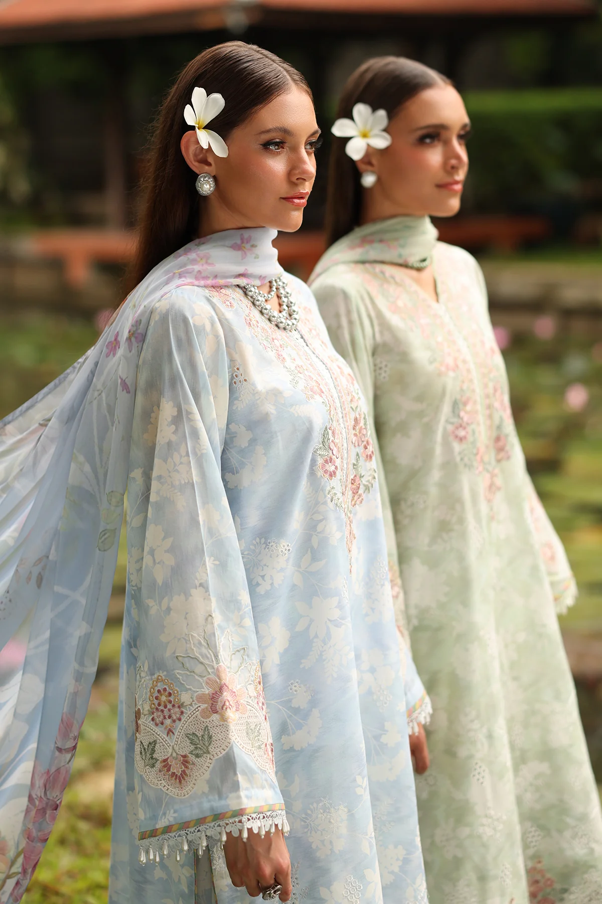 EMBROIDERED LAWN SF-4250 - Image 4