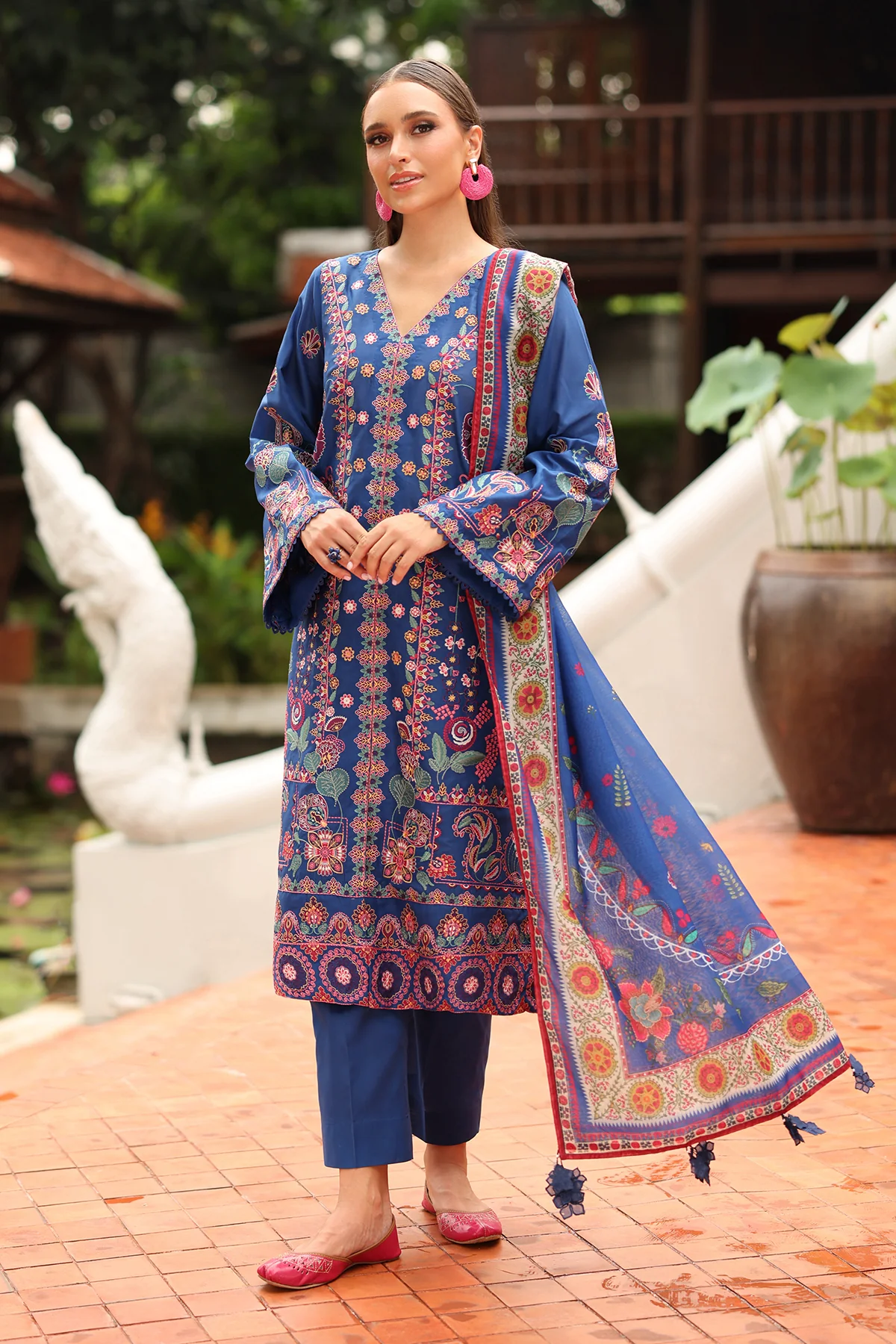 EMBROIDERED LAWN SF-4251 - Image 5