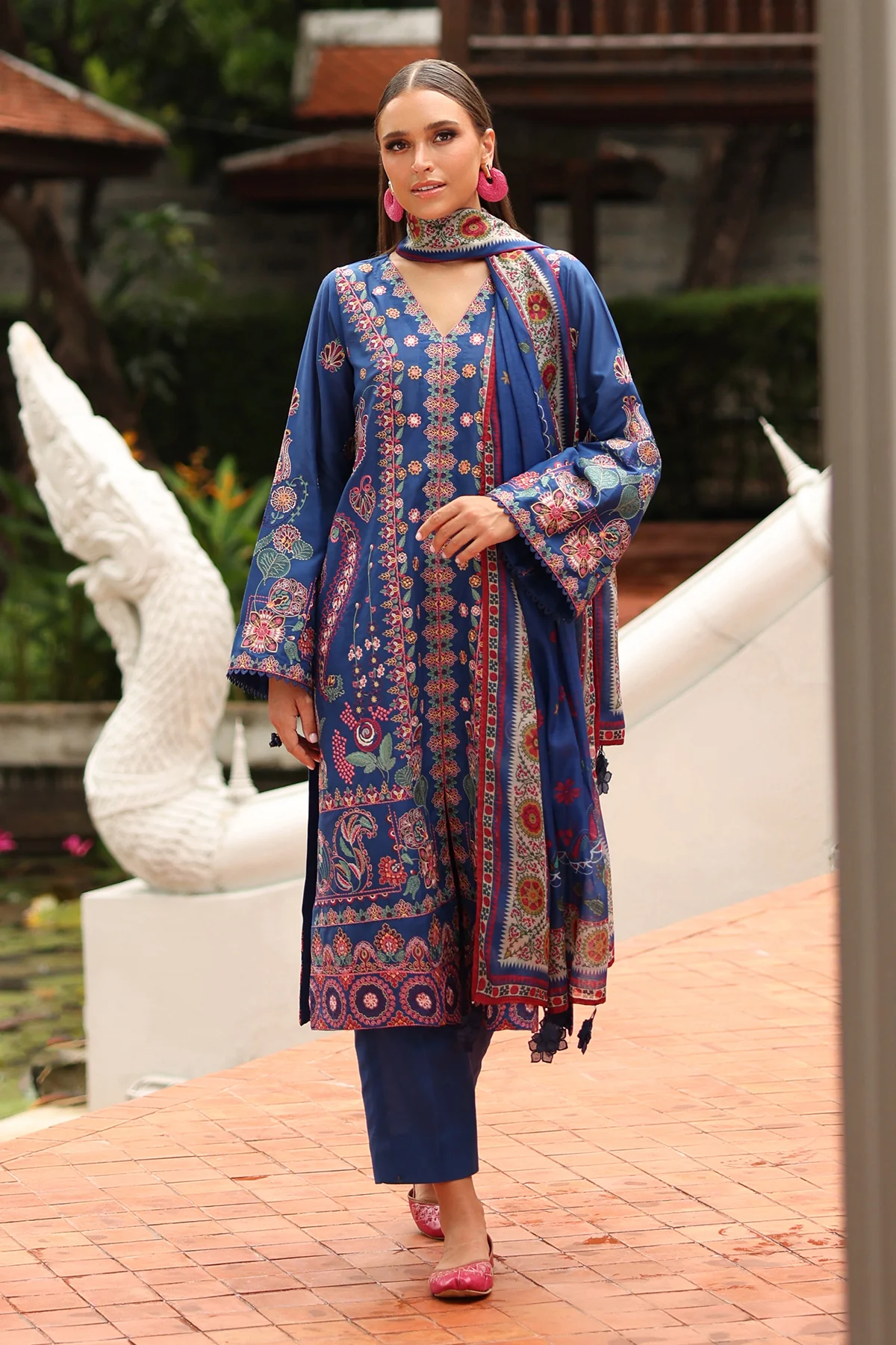 EMBROIDERED LAWN SF-4251 - Image 6