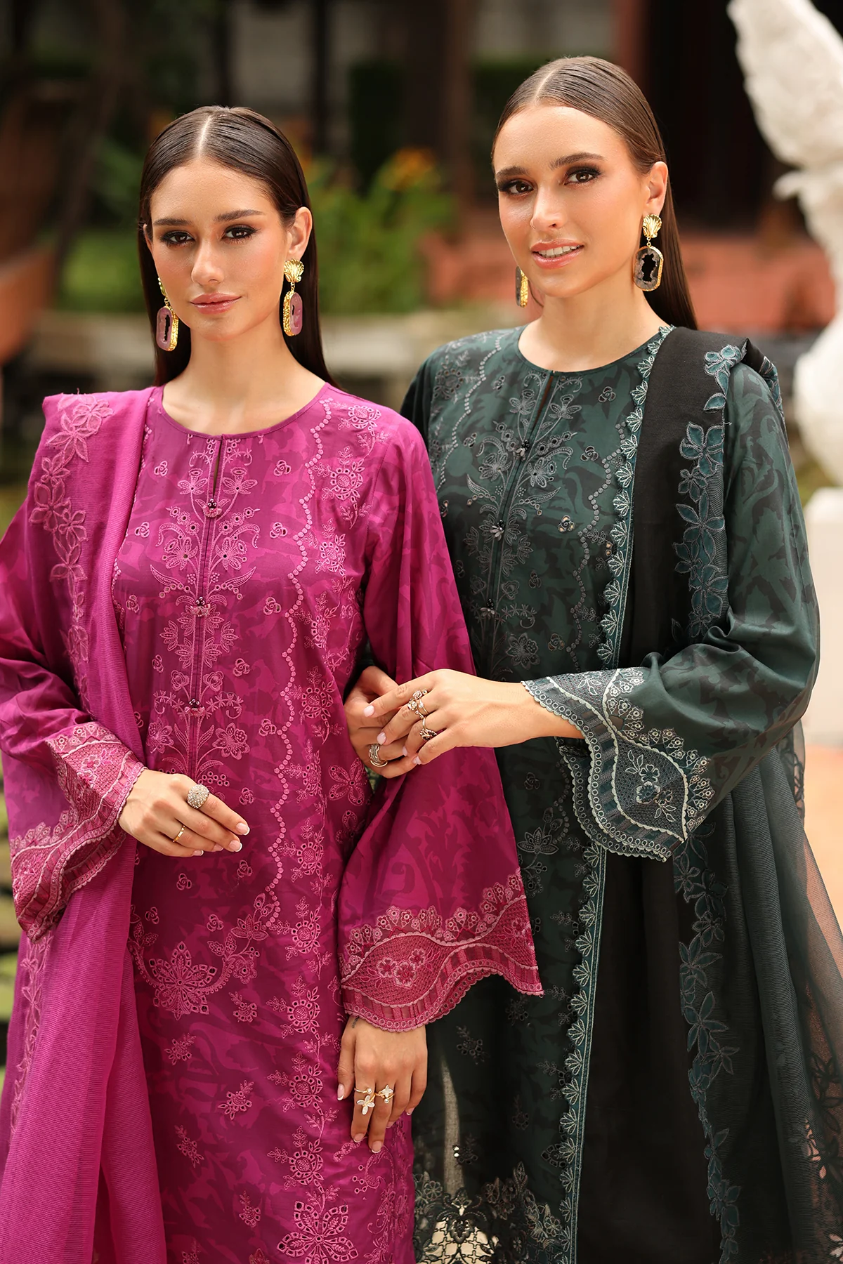 EMBROIDERED LAWN SF-4253 - Image 5