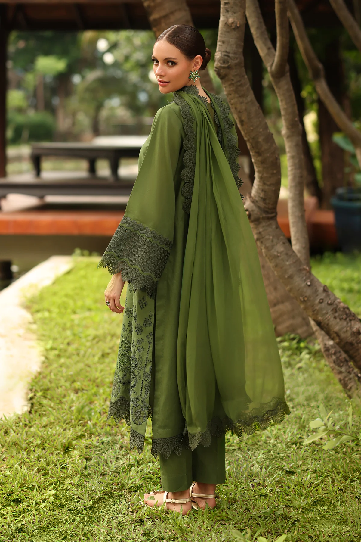 EMBROIDERED LAWN SF-4258 - Image 2