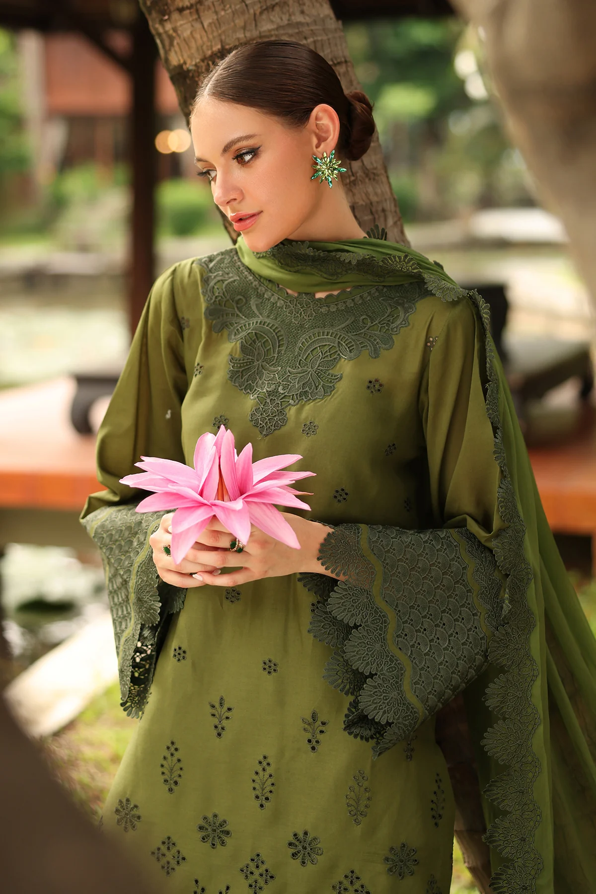 EMBROIDERED LAWN SF-4258 - Image 4