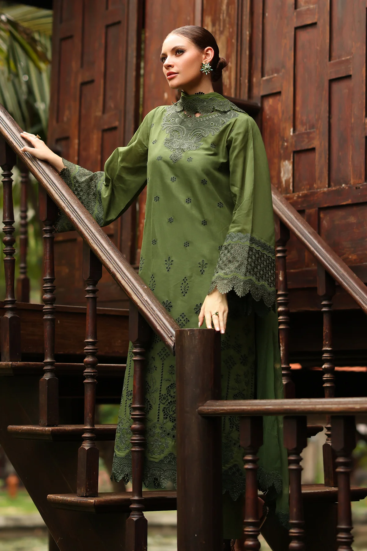 EMBROIDERED LAWN SF-4258 - Image 5
