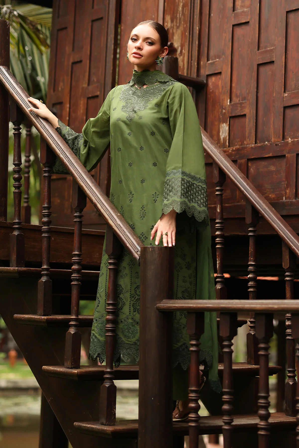 EMBROIDERED LAWN SF-4258 - Image 6