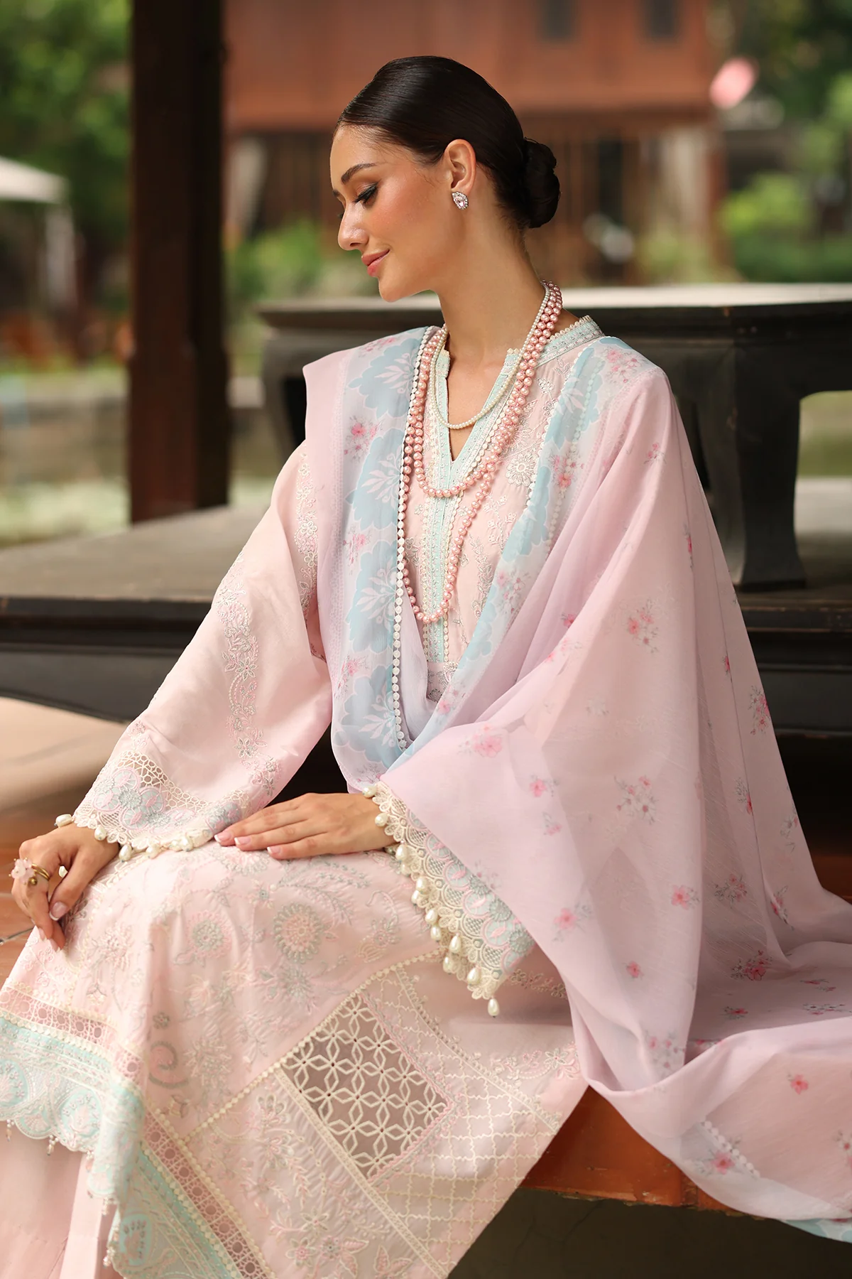 EMBROIDERED LAWN SF-4260 - Image 6