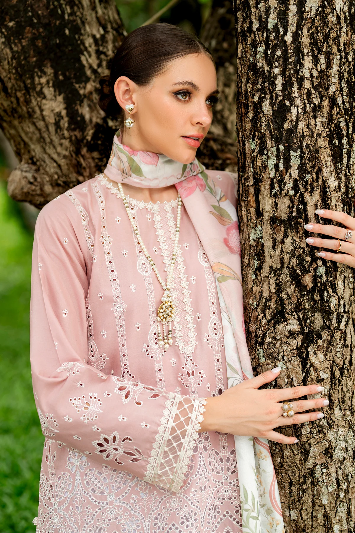 EMBROIDERED LAWN SF-4264 - Image 5