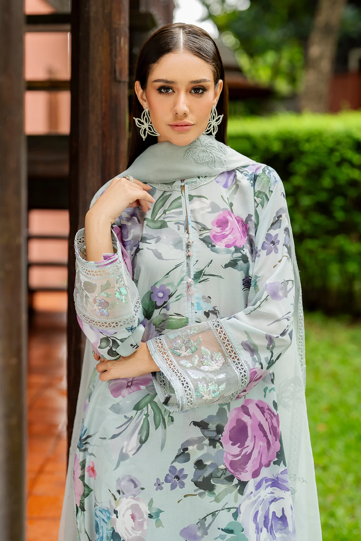 EMBROIDERED LAWN SF-4268 - Image 7
