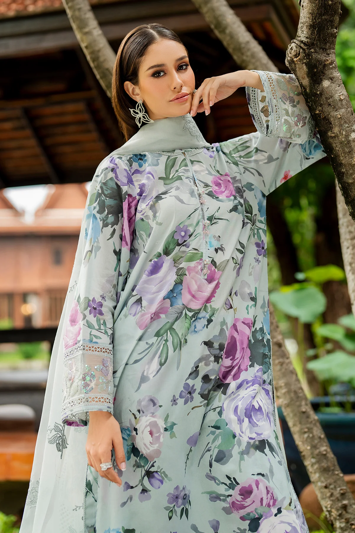 EMBROIDERED LAWN SF-4268 - Image 8