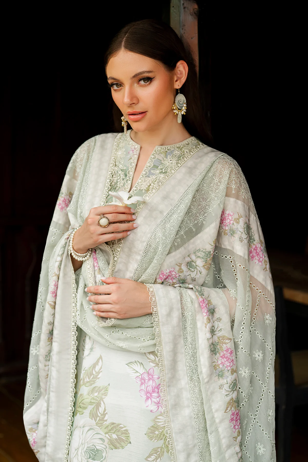EMBROIDERED LAWN SF-4269 - Image 5