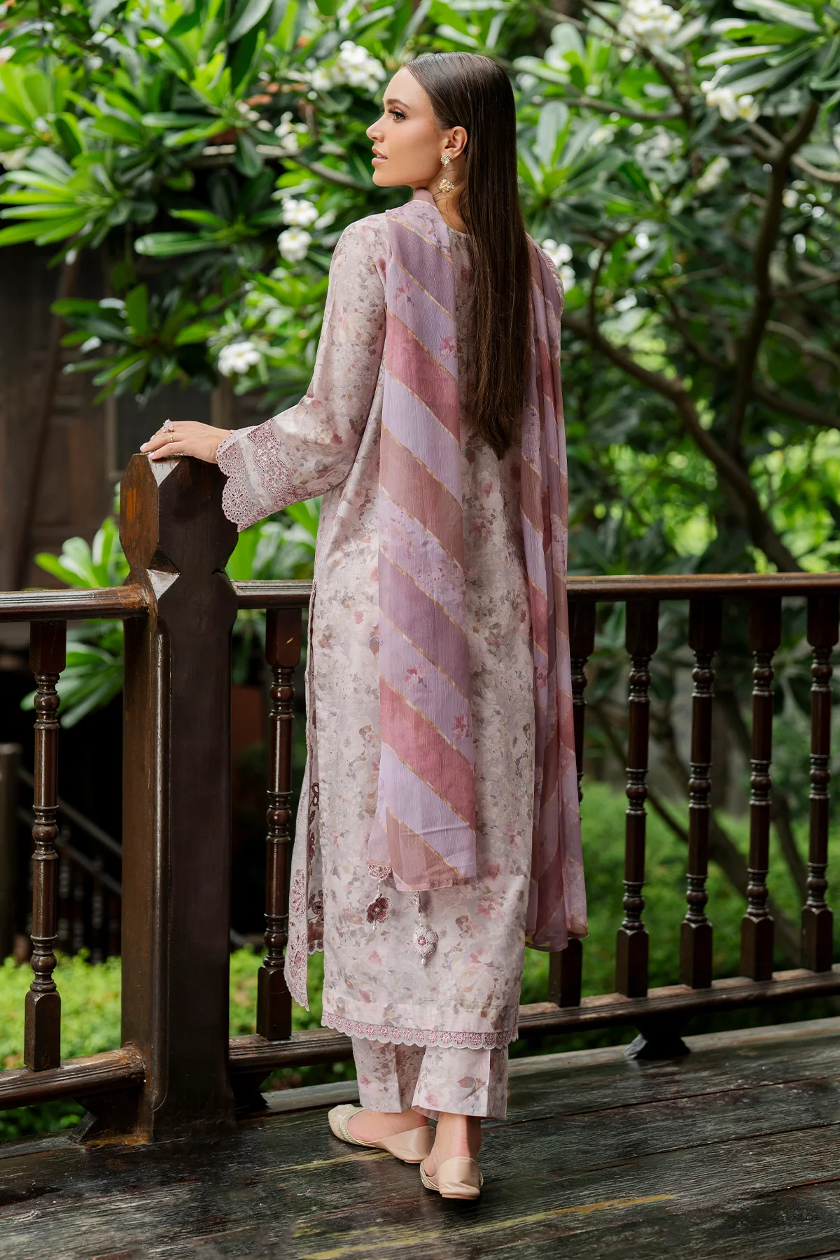 EMBROIDERED LAWN SF-4273 - Image 2