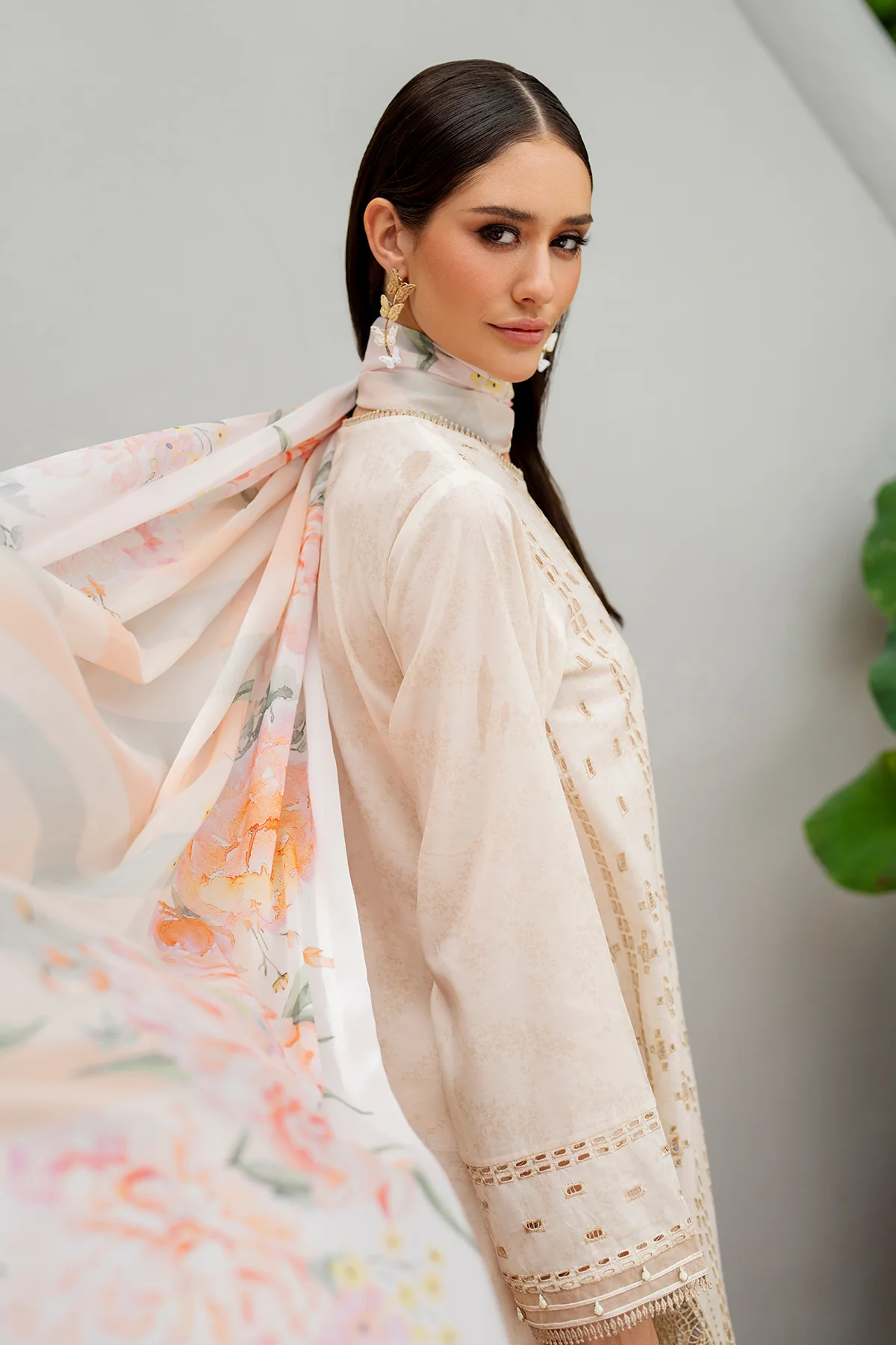 EMBROIDERED LAWN SF-4274 - Image 5
