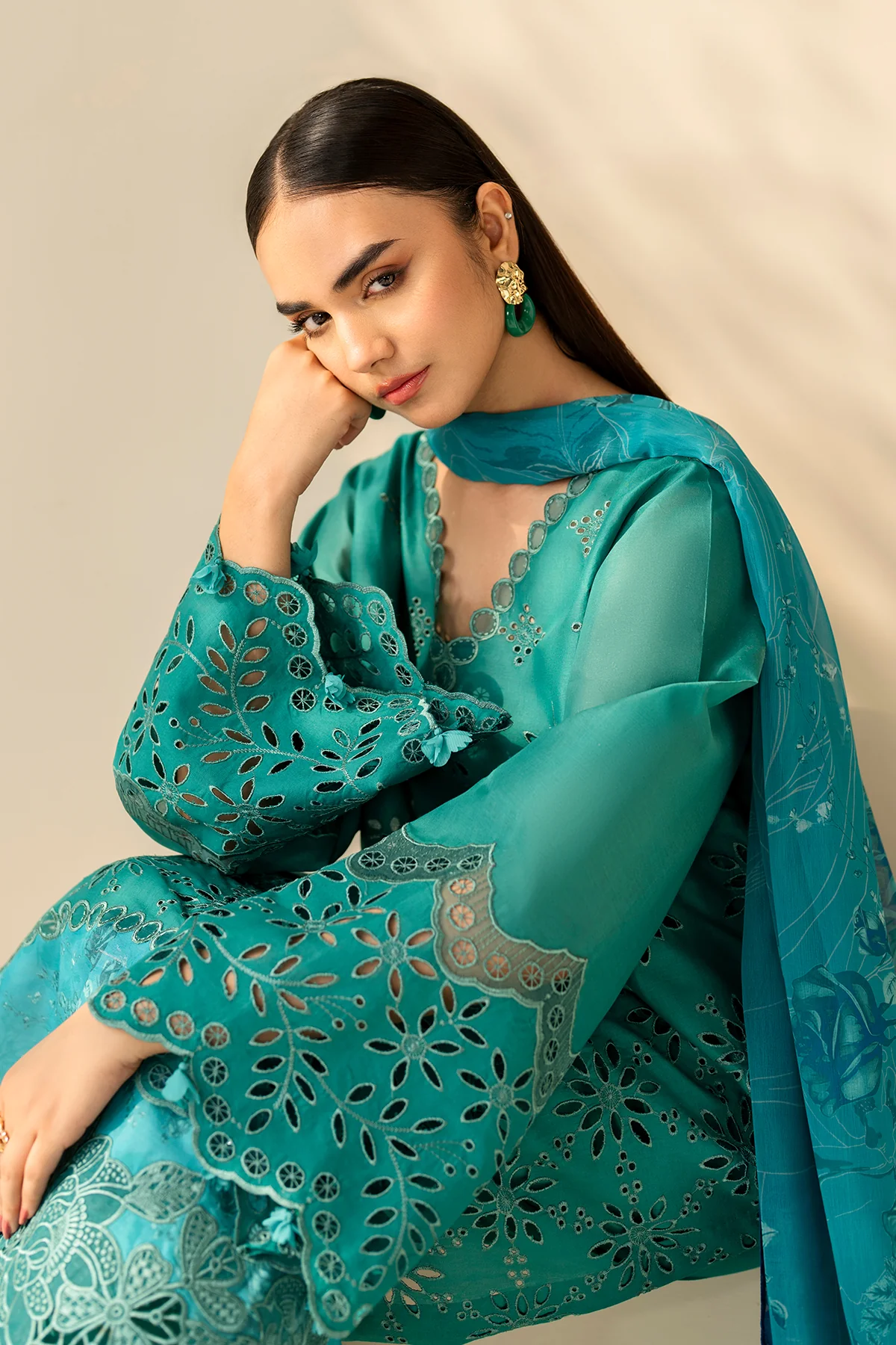 EMBROIDERED LAWN SF-4275 - Image 4