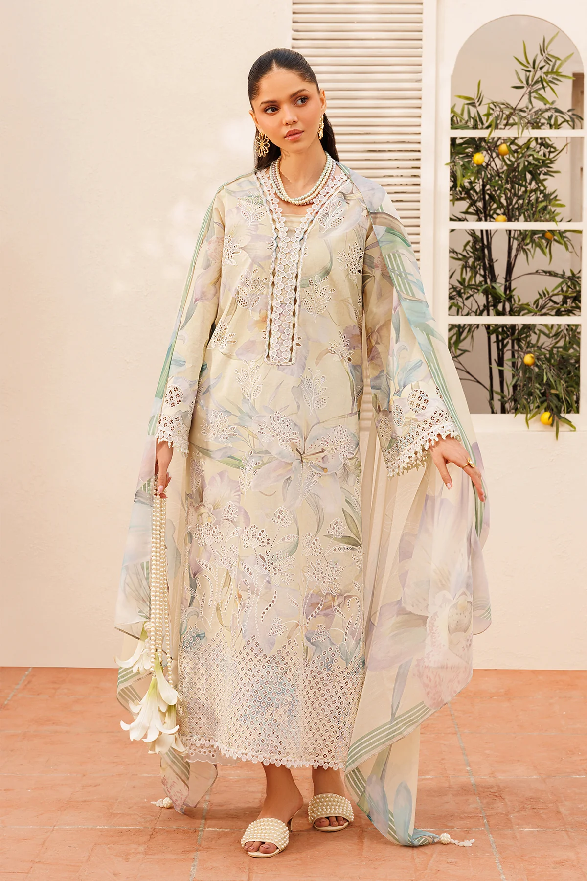 EMBROIDERED LAWN SF-4396 - Image 5
