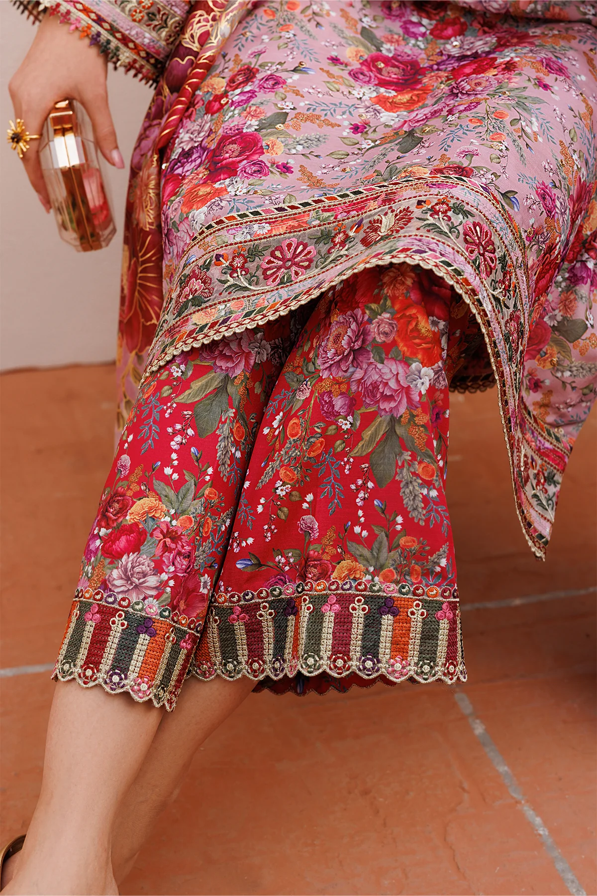 EMBROIDERED LAWN UF-4398 - Image 5