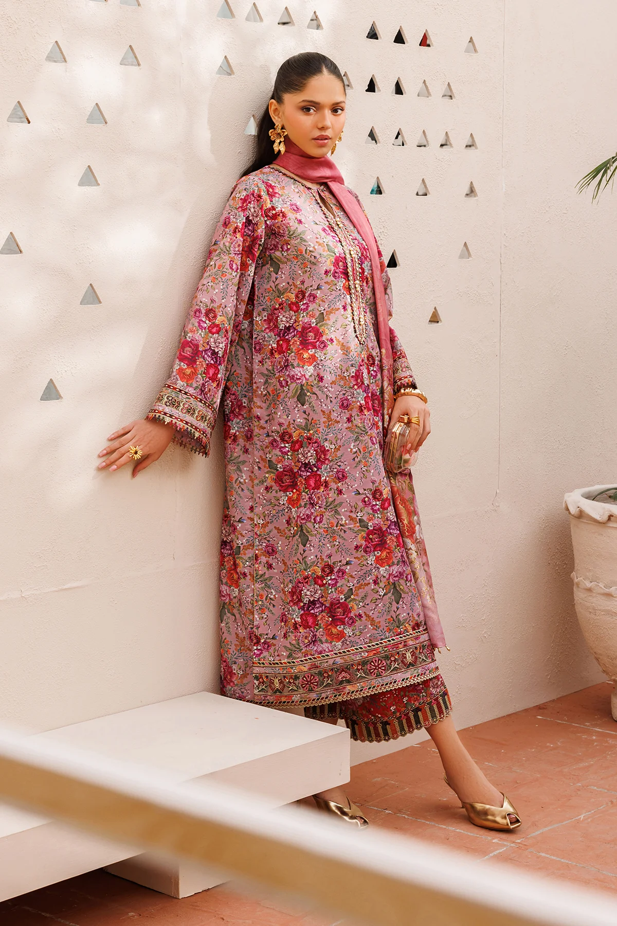 EMBROIDERED LAWN UF-4398 - Image 8